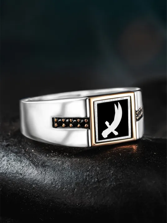 Erkek Gümüş Yüzük - Zülfikar Kılıcı İşlemeli Zirkon Taşlı Erkek Yüzük