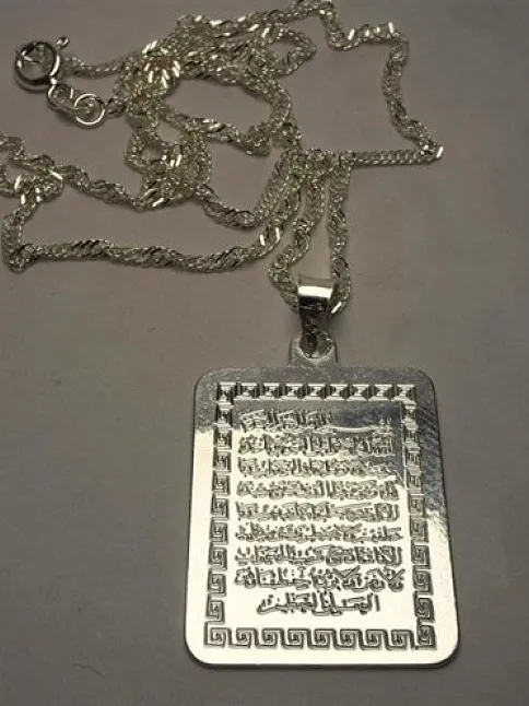 Ayetel Kürsi Yazılı Bayan Gümüş Kolye Parlak Model