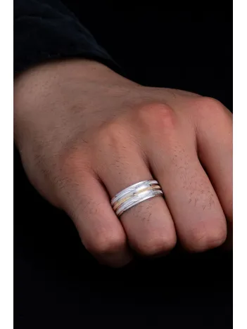 Erkek Gümüş Yüzük - 925 Ayar Dalgalı Şerit Model Gümüş Alyans Yüzük