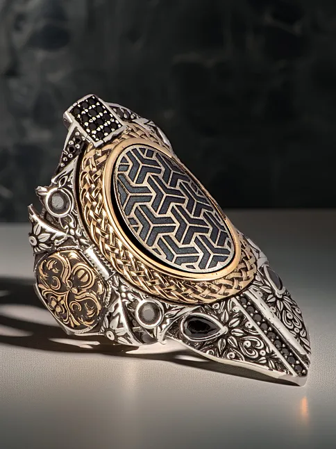 Erkek Omega Model Siyah Zirkon Taşlı 925 Ayar Gümüş Yüzük Zihgir Model