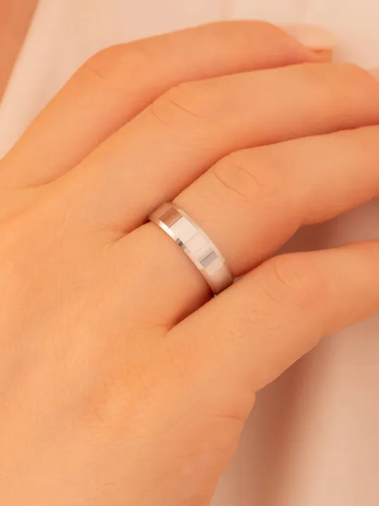 Kadın Gümüş Yüzük - 925 Ayar Latife Model Kadın Yüzük Alyans