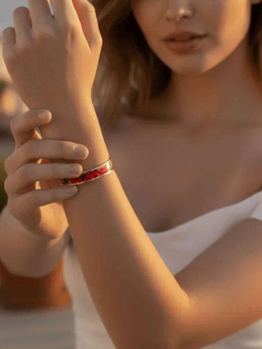 Kadın Bakır Bileklik - Chlara Model Özel Baskı Metal Kutu Ve Doğal Taşlar