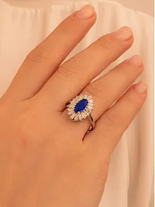 Kadın Gümüş Yüzük - Damla Model Safir Taşlı Baget Süslemeli Rodyumlu Kadın Yüzük