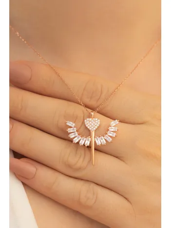 Kadın Gümüş Kolye - Zirkon Taşlı Rose Kalpli Mikailin Kılıcı Model 2 Kadın Gümüş Kolye