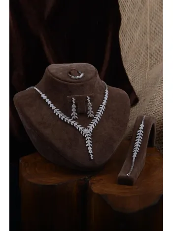 Bengi Bayan Zirkon Taşlı Gümüş Su Yolu Set - Kolye, Bileklik, Küpe, Yüzük