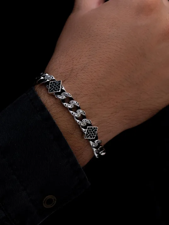 Erkek Gümüş Bileklik - Zirkon Taşlı Geometrik Şekilli Oksitli Gurmet Zinciri Model 4 Gümüş Bileklik