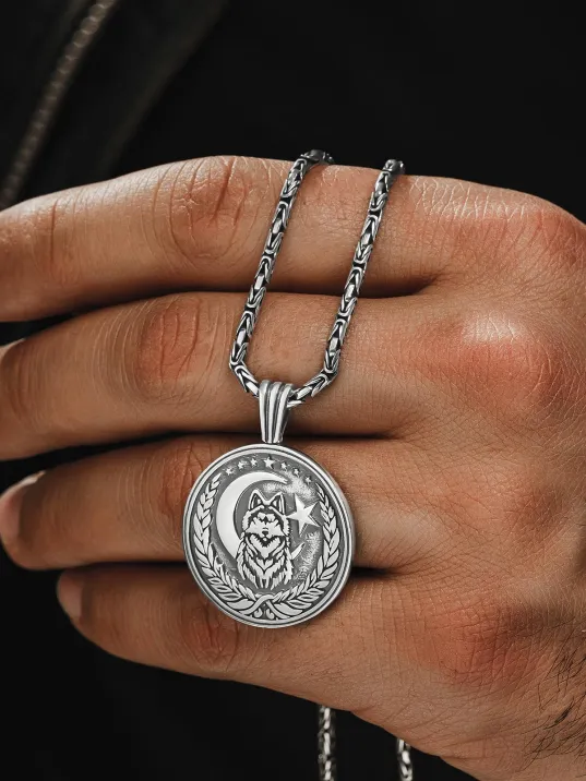 Erkek Gümüş Kolye - Bozkurt Ay Yıldız İşlemeli Kral Zincirli Erkek Kolye Erkek Gümüş Kolye - Bozkurt Ay Yıldız İşlemeli Kral Zincirli Erkek Kolye