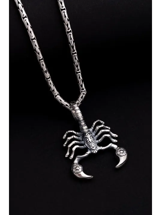 Akrep Erkek Gümüş Kolye - Gümüş Kral Zincirli Akrep Figürlü Erkek Kolye Akrep Erkek Gümüş Kolye - Gümüş Kral Zincirli Akrep Figürlü Erkek Kolye