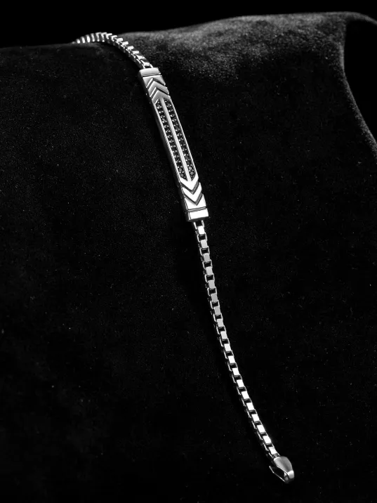 Erkek Gümüş Bileklik - Çift Sıra Siyah Zirkon Taşlı Omega Model Erkek Bileklik Erkek Gümüş Bileklik - Çift Sıra Siyah Zirkon Taşlı Omega Model Erkek Bileklik