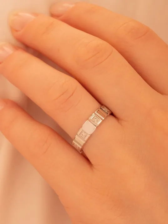 Kadın Gümüş Yüzük - 925 Ayar Terahertz Model Gümüş Alyans Yüzük