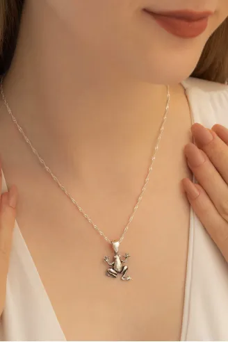 Kurbağa Figürlü Bayan Gümüş Kolye
