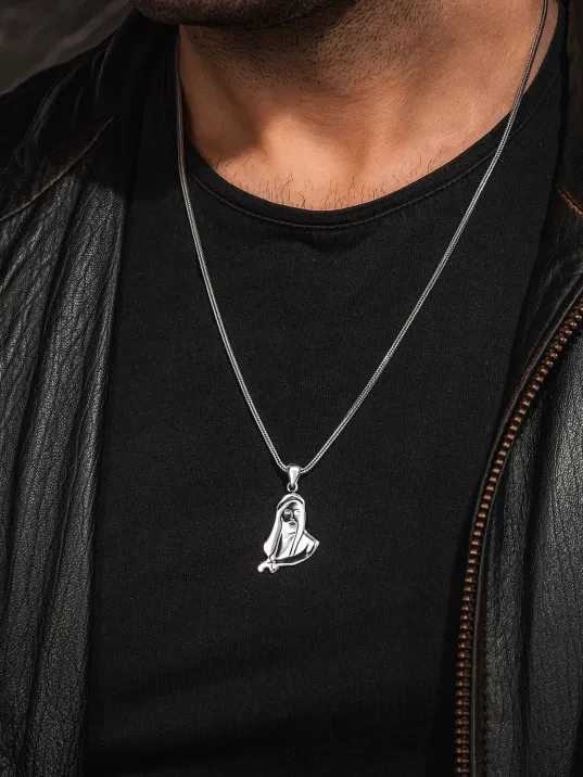 925 Ayar Gümüş Siyah Hz. Ali Motifli Zülfikar Kılıcı Tasarımlı Tilki Kuyruğu Kolye