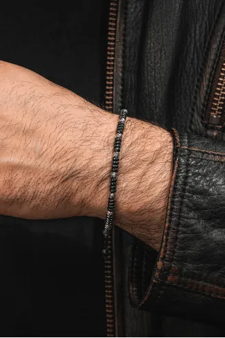 Siyah Hematit Taşlı Gümüş Detaylı Ayarlanabilir Erkek İp Bileklik - Model 7