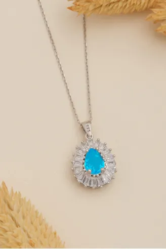 Kadın Gümüş Kolye - Damla Model Mavi Topaz Taşlı Baget Süslemeli Rodyumlu Kadın Kolye