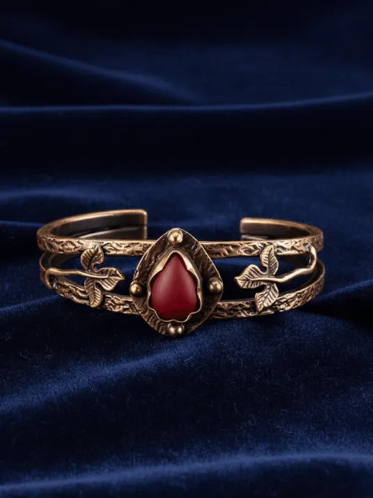 Kadın Bakır Bileklik - Kırmızı Akik Taşlı Damla Model Kadın Bilezik Metal Kutu ve Doğal Taşlar Kadın Bakır Bileklik - Kırmızı Akik Taşlı Damla Model Kadın Bilezik Metal Kutu ve Doğal Taşlar