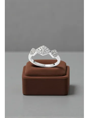 Kadın Gümüş Yüzük - Kleopatra Model Zirkon Taşlı Su Yolu Yüzük