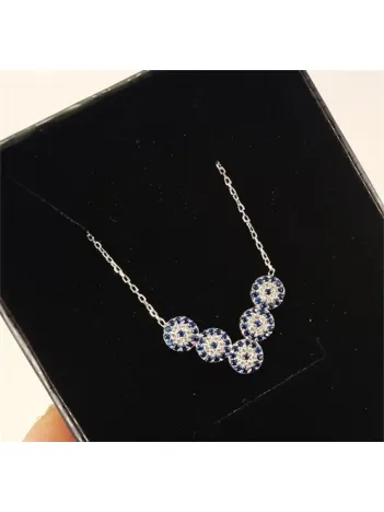 Kadın Gümüş Kolye - V Motifli 5 Nazar Boncuğu Gümüş Kolye