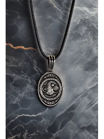 Erkek Gümüş Kolye Ucu - Tuğra Motifli Oksitli Oval Model Deri Kolyeli 925 Ayar Gümüş