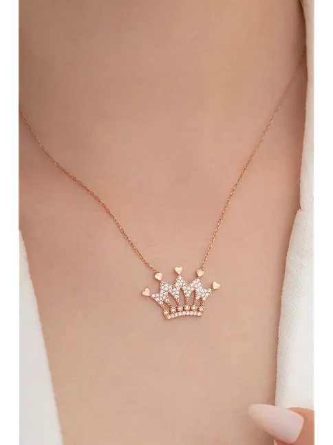 Zirkon Taşlı Rose Renk Kalpli Kral Tacı Kadın Gümüş Kolye GKLKRLTCIM1-ROS