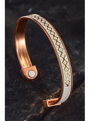 Erkek Kadın Bakır Bileklik - Üstü Hakiki Deri Mıknatıslı Model Metal Kutu Kuvars Erkek Kadın Bakır Bileklik - Üstü Hakiki Deri Mıknatıslı Model Metal Kutu Kuvars
