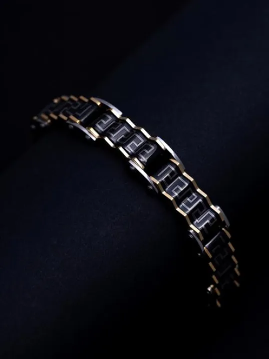 Grek Üçgen Çelik Sarı Erkek Bileklik Künye CBLALTGREK1 Grek Üçgen Çelik Sarı Erkek Bileklik Künye CBLALTGREK1