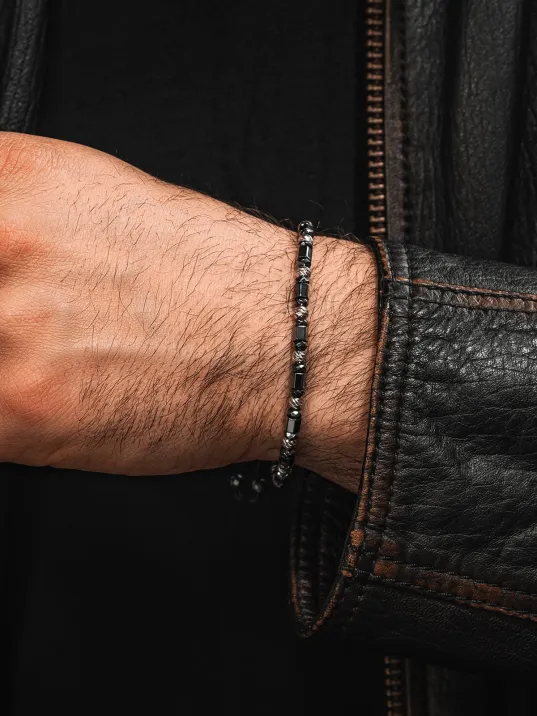 Siyah Hematit Taşlı Ayarlanabilir İpli 925 Ayar Gümüş Detaylı Erkek Bileklik Model 2