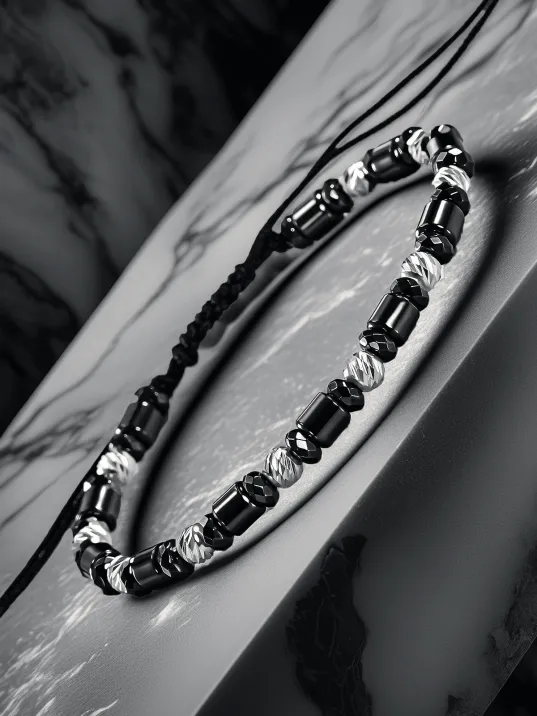 Siyah Hematit Taşlı Ayarlanabilir İpli 925 Ayar Gümüş Detaylı Erkek Bileklik Model 2