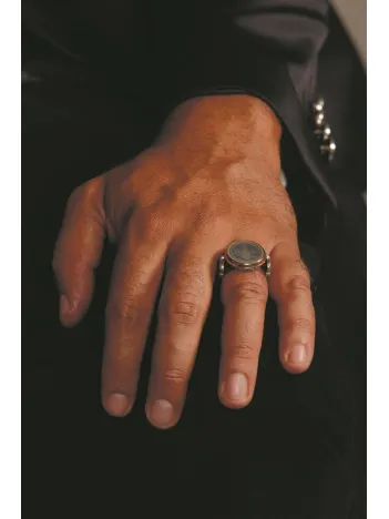 Osmanlı Tuğra İşlemeli Kenarları Motifli 925 Ayar Erkek Gümüş Yüzük GYZOTTOMANT-GMS