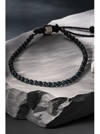 Mat Siyah Lacivert Doğal Taş Erkek Bileklik – İnce Boncuklu Ayarlanabilir Makrome Tasarım Mat Siyah Lacivert Doğal Taş Erkek Bileklik – İnce Boncuklu Ayarlanabilir Makrome Tasarım