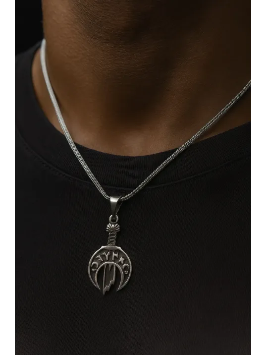 Erkek Gümüş Kolye - Türk Yazılı Kılıç Model Gümüş Erkek Kolye Erkek Gümüş Kolye - Türk Yazılı Kılıç Model Gümüş Erkek Kolye