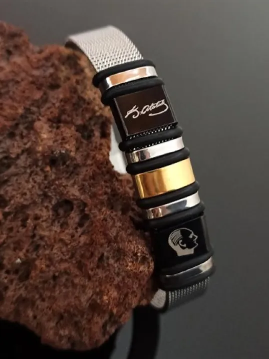 Siyah İmza ve Atatürk Logo Kemer Modeli Erkek Çelik Bileklik CBLIMZAKAFA-BYZ