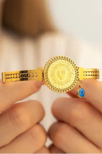 Kadın Çelik Bileklik - Altın Kaplama Çeyrekli Ve Nazar Boncuklu Model Çelik Bileklik