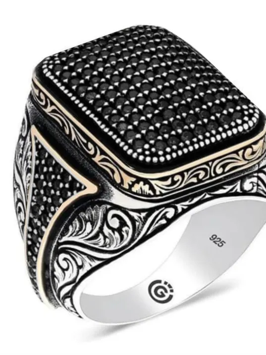 Homero Siyah Zirkon Yanı Taşlı İşlemeli Özel Seri Erkek Gümüş Yüzük