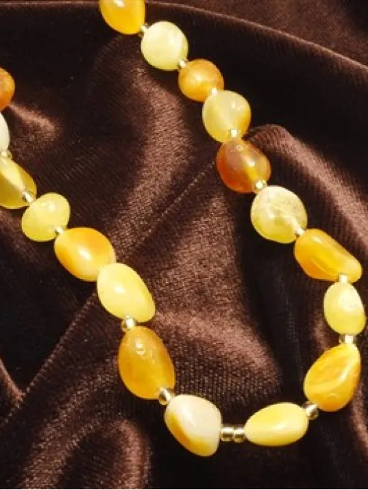 Çocuk Diş Damla Kehribar Kolyesi Çocuk Diş Damla Kehribar Kolyesi