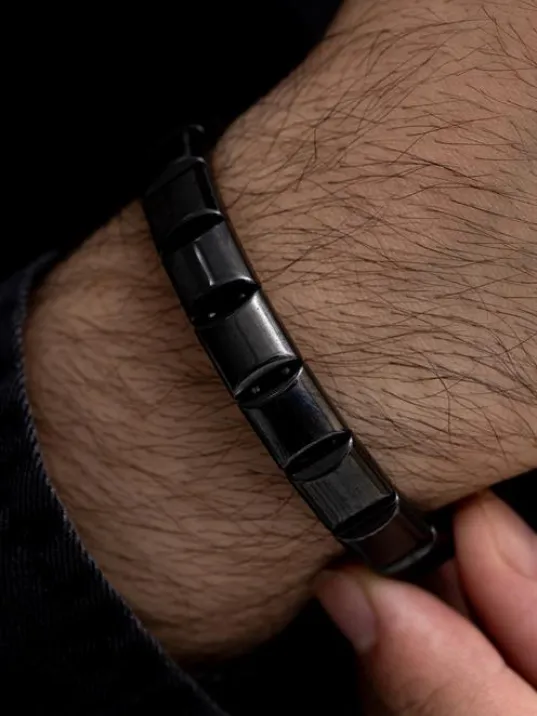 Doğal Hematit Taşlı Modern Tasarım Bileklik Doğal Hematit Taşlı Modern Tasarım Bileklik