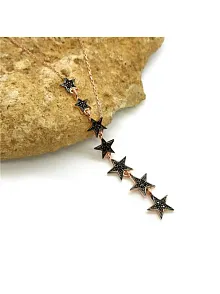 Siyah Taşlı Sıra Yıldızlı Rose Renk Bayan Gümüş Kolye GKLYILDIZLR-ROS