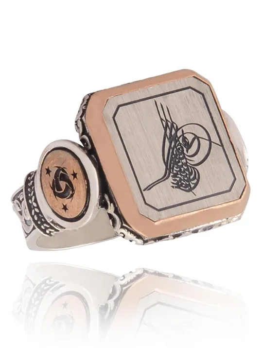 Kare Osmanlı Tuğra Model Yanı Teşkilat-ı Mahsusa Desenli Erkek Gümüş Yüzük Kare Osmanlı Tuğra Model Yanı Teşkilat-ı Mahsusa Desenli Erkek Gümüş Yüzük