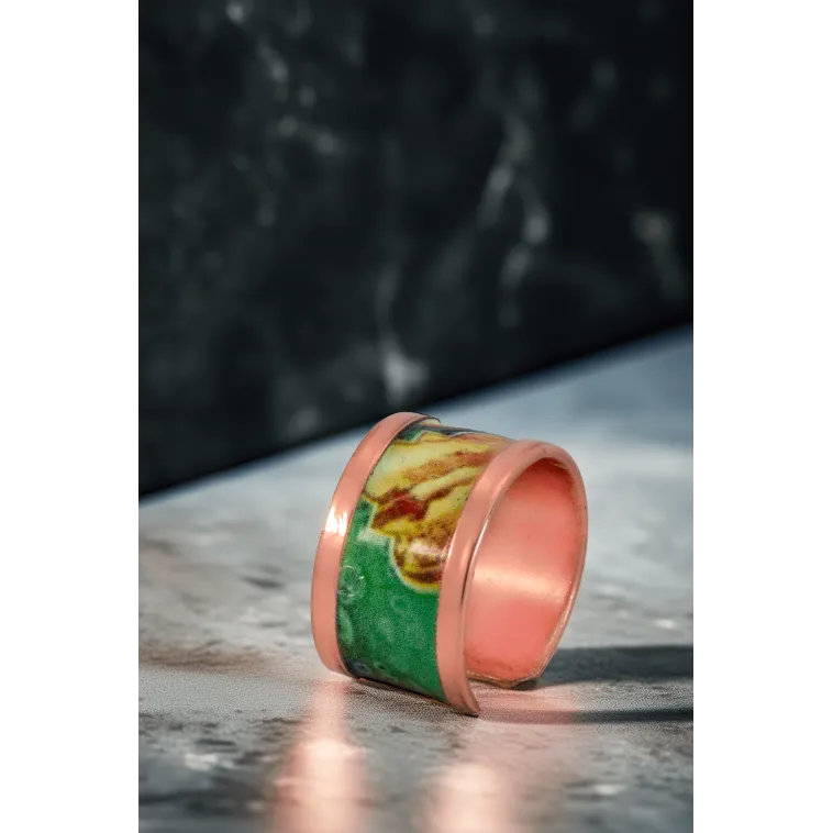 Kadın Bakır Yüzük - Ester Model Özel Baskı Metal Kutu Ve Kuvars Taşı Kadın Bakır Yüzük - Ester Model Özel Baskı Metal Kutu Ve Kuvars Taşı