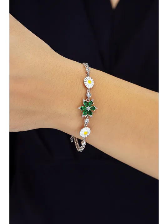 Kadın Gümüş Bileklik Yeşil Zirkon Taşlı Nergiz Motifli Yanı Papatya Çiçek Kadın Bileklik Kadın Gümüş Bileklik Yeşil Zirkon Taşlı Nergiz Motifli Yanı Papatya Çiçek Kadın Bileklik