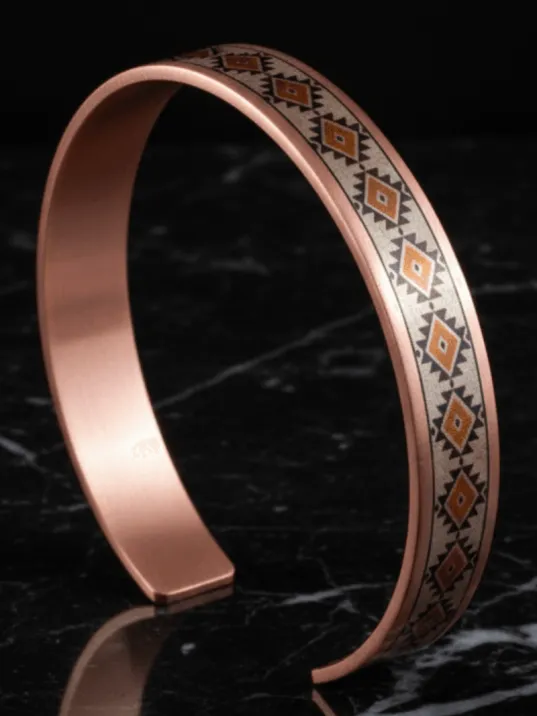 Kadın Bakır Bileklik Yüzük Set - Lenka Model Özel Baskı Metal Kutu Ve Kuvars Taşı Kadın Bakır Bileklik Yüzük Set - Lenka Model Özel Baskı Metal Kutu Ve Kuvars Taşı