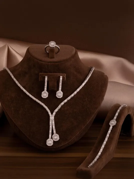 Kadın Gümüş Takı Seti - Merlin Baget Taşlı Model Kolye, Bileklik, Yüzük, Küpe Tam Set