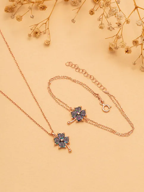 Kadın Gümüş Set - Rose Mistik Topaz Yonca Model Kolye Bileklik Gümüş Set
