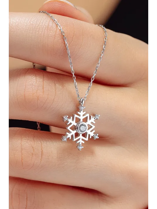 Kadın Gümüş Kolye - Swarovski Taşlı Zirconia Kar Tanesi Model 2 Kadın Kolye