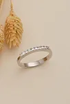 Kadın Gümüş Yüzük -Duru Zirkon Taşlı Model Kadın Yüzük