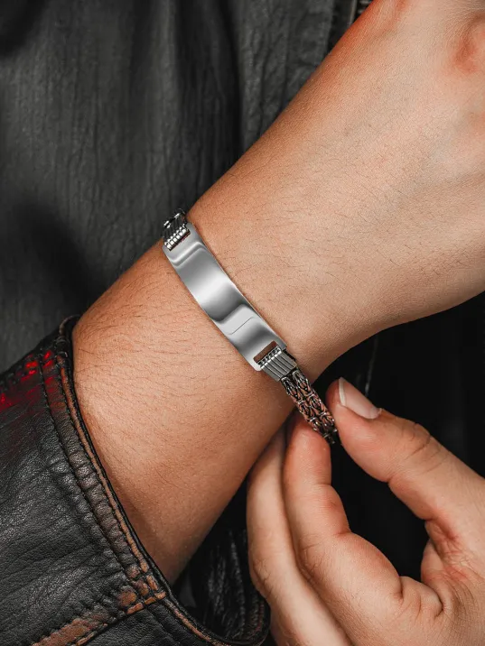 Erkek Gümüş Bileklik - İsim Yazılan 3.5 mm Çift Yuvarlak Kral Zincir Erkek Bileklik Erkek Gümüş Bileklik - İsim Yazılan 3.5 mm Çift Yuvarlak Kral Zincir Erkek Bileklik