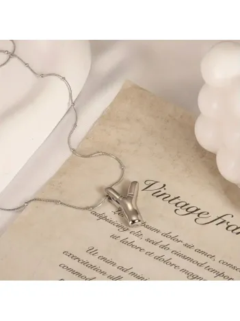 Kadın Çelik Kolye - Y Harfi Balon Harf Kadın Kolye