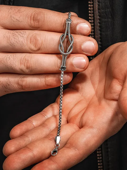 Erkek Gümüş Bileklik - Küp Zincirli Gemici Düğümü Model 2 Gümüş Bileklik Erkek Gümüş Bileklik - Küp Zincirli Gemici Düğümü Model 2 Gümüş Bileklik