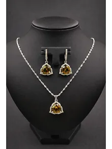 Kadın Gümüş Kolye Küpe Set - Nera Model Zultanit Taşlı Kadın Gümüş Set