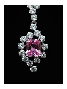 Kadın Gümüş Kolye - Bella Model Kare Pembe Zirkon Taşlı Kolye