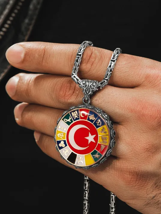 Erkek Gümüş Kolye - 16 Türk Devleti Bayrakları İşlemeli  Ay Yıldız Kral Zincirli Erkek Kolye